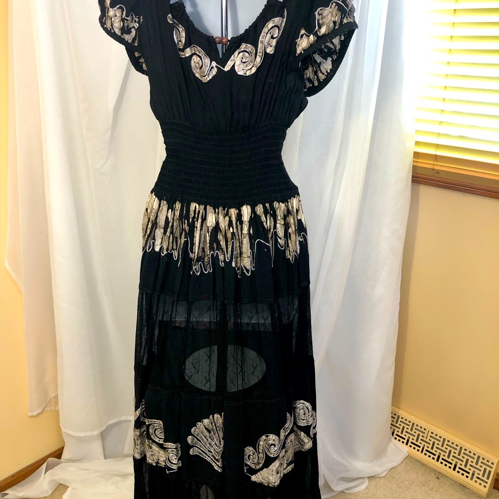 Fashion Terminal Short sleeved Maxi dress. Black/  Tan Beaded neckline